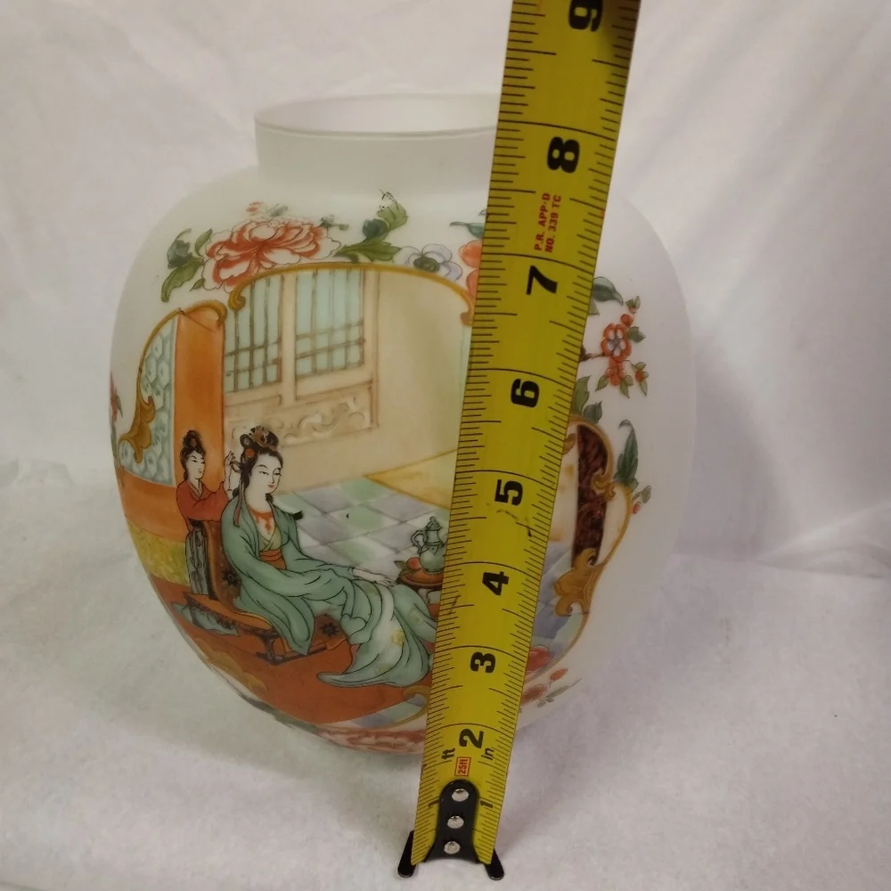 NORLEANS Handmade Frosty Glass Vase Asian Women Sitting & Kneeling Styling Hair
